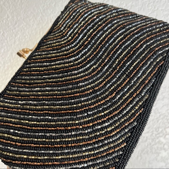 Beaded Clutch Small Handbag Purse Made in Hong Kong - Picture 6 of 10